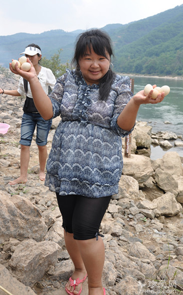 28岁未婚女征婚照片(id:22544260)_云南西双版纳傣族自治州征婚交友