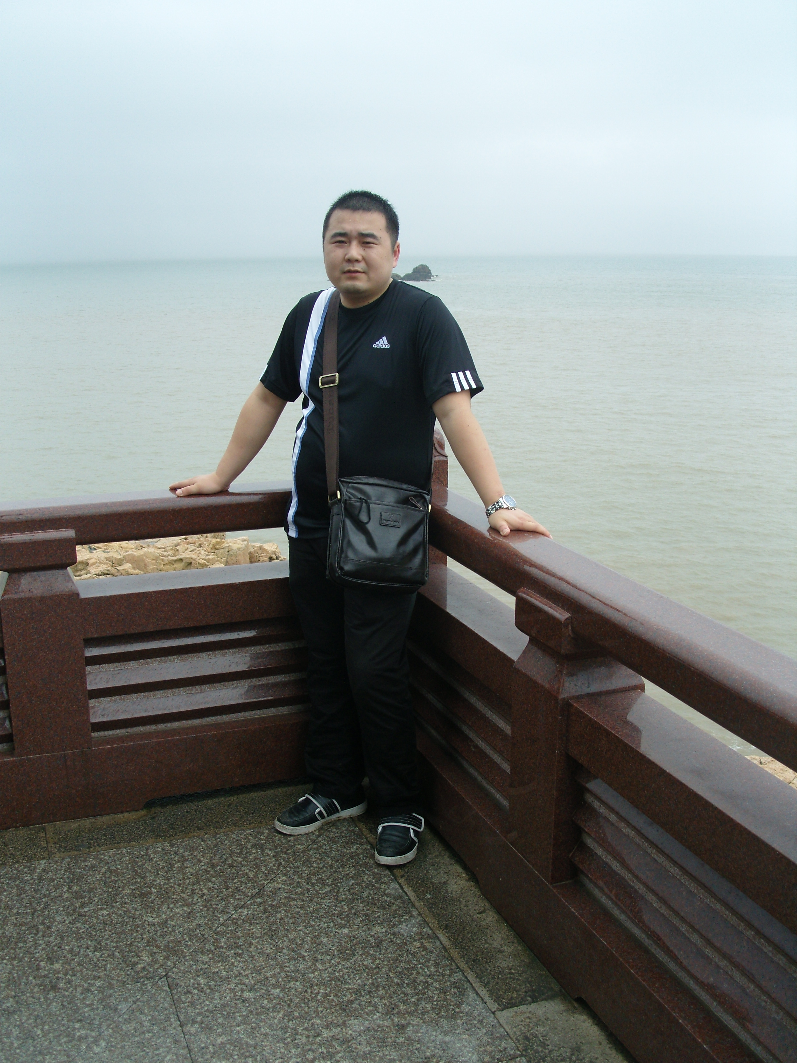 幸福的男人资料照片_江苏南通征婚交友_珍爱网