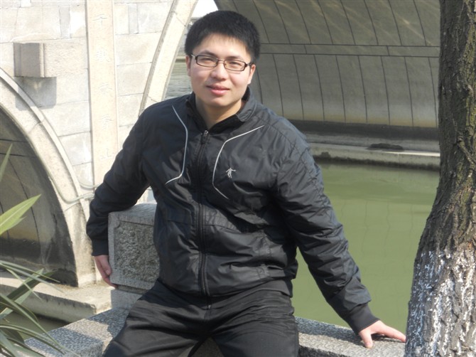 胖子戴什么眼镜男 1304583349264.jpg